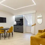 Apartment Chiatamone Seafront