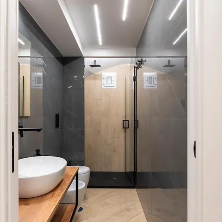 Chiatamone Seafront Apartamento